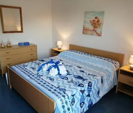 Frontemare 6 Posti Letto *